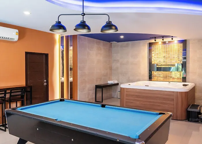 Rock Ratchaburi Love hotel